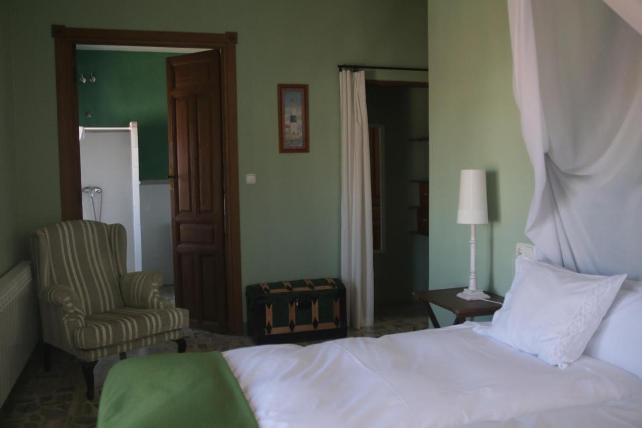 Hotel Villa Maria Фуэнтес-де-Бехар Экстерьер фото